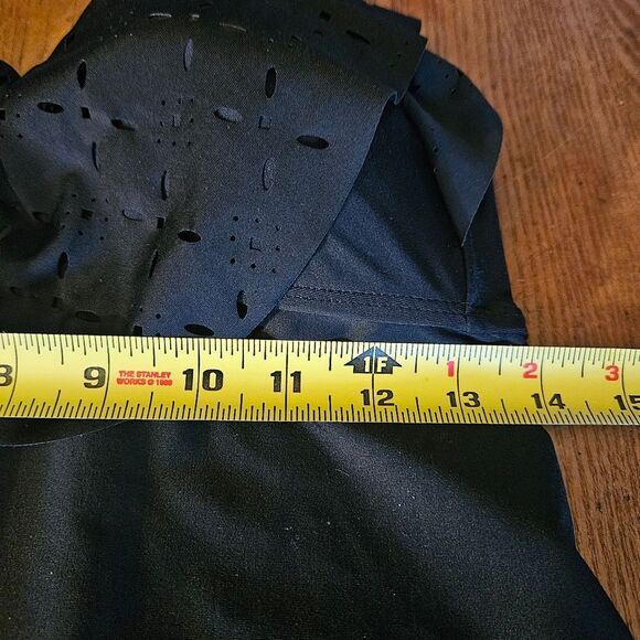 SO Black Ruffle Eyelet Tankini Bathing Suit Top – Women's Medium - Picture 4 of 7